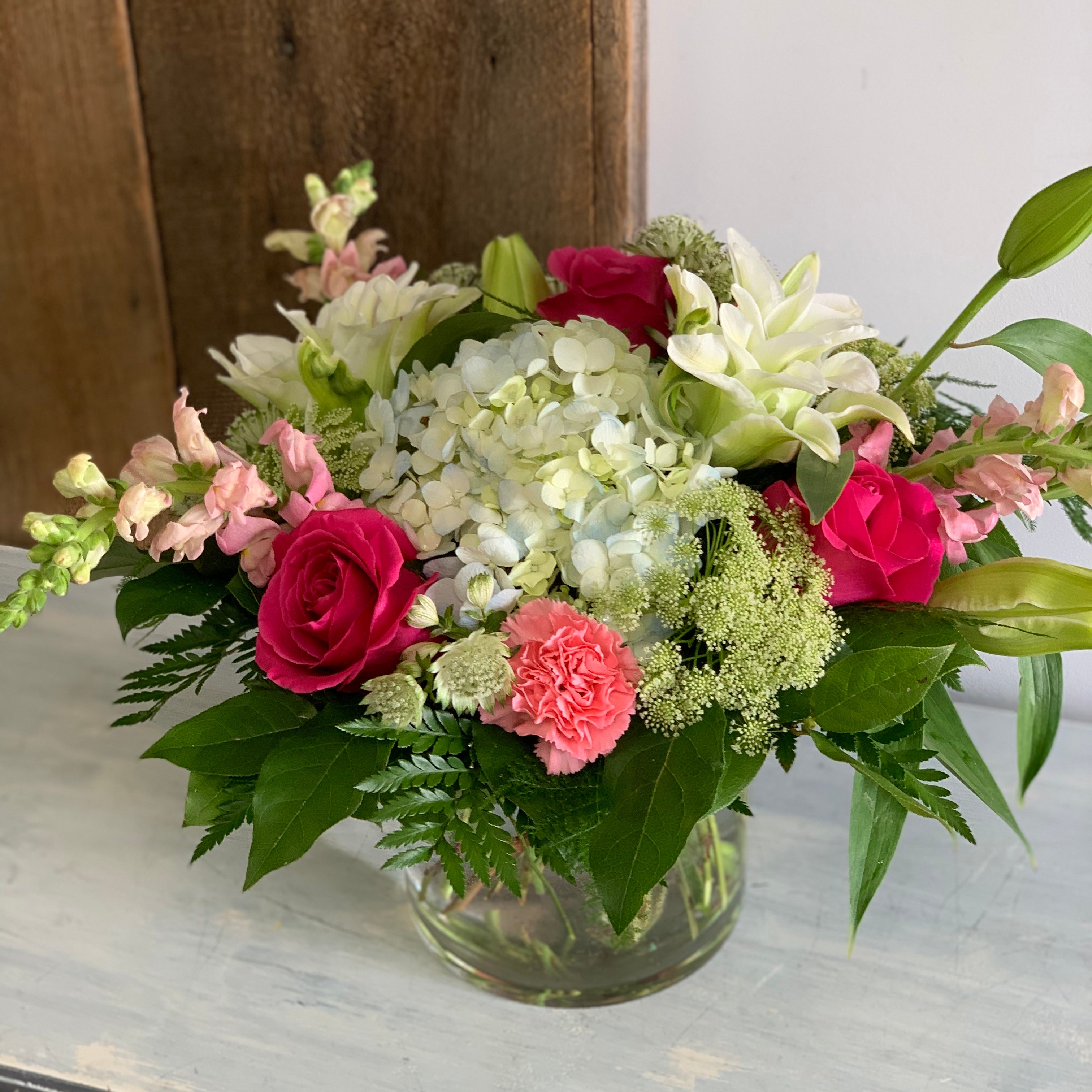 Lavish & Lovely ~ Centerpiece