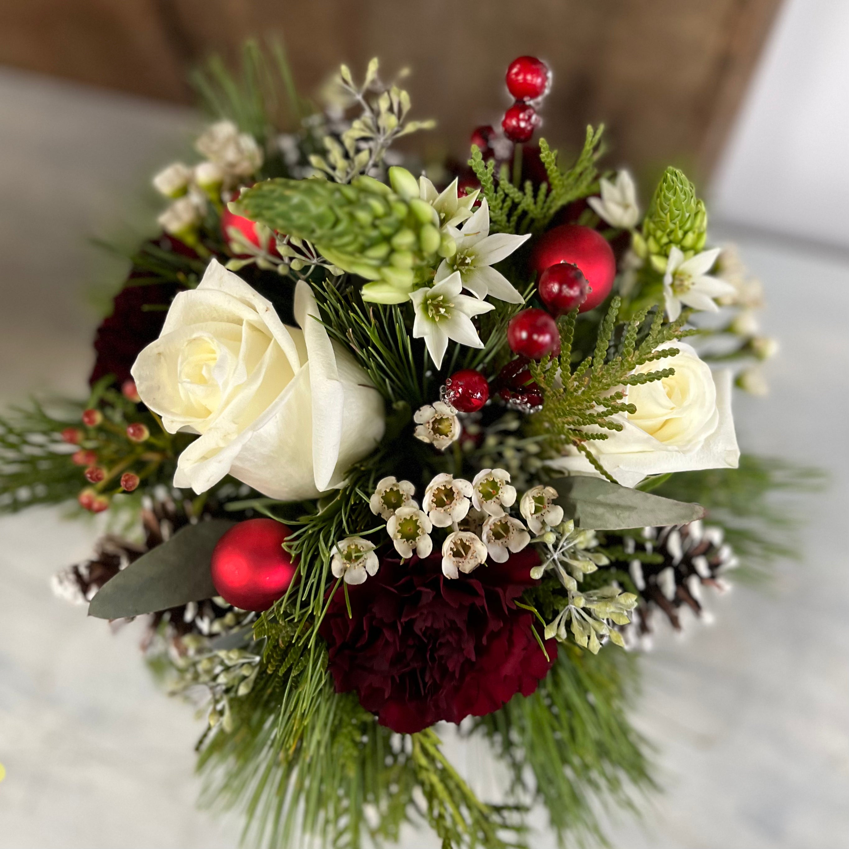 Christmas Pretty & Sweet Centerpiece