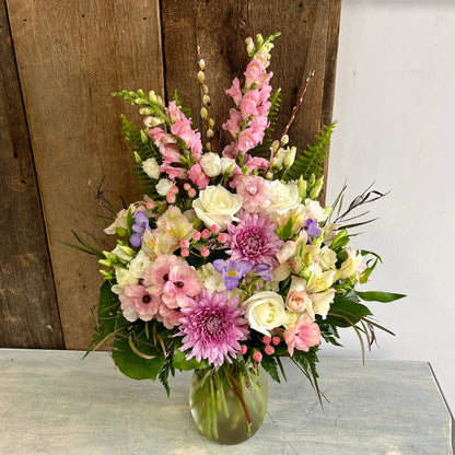 Marvelous Middle ~ Vase Arrangement