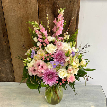 Marvelous Middle ~ Vase Arrangement