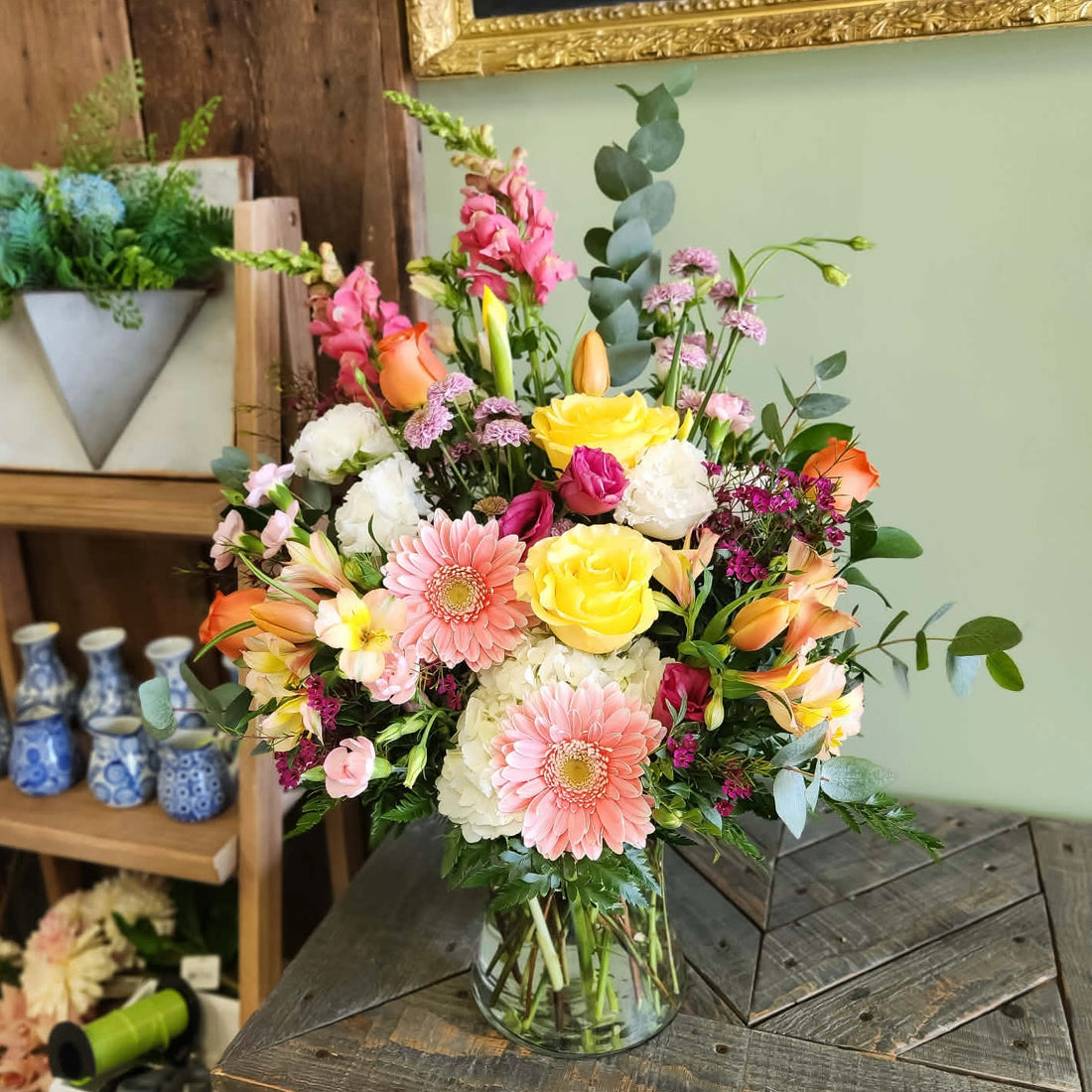 Marvellous Middle ~ Vase Arrangement
